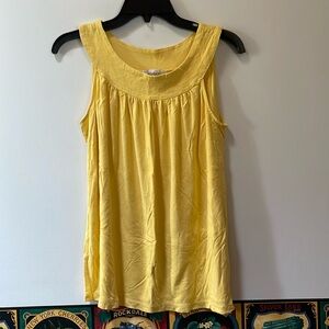 Women’s Yellow Sleeveless Top